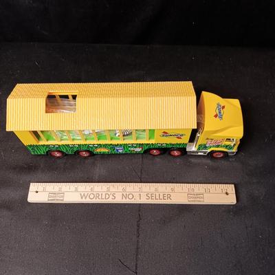 NEW SAFARI SHUTTLE TOY WITH LIGHTS AND SOUNDS