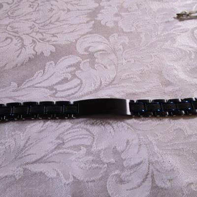 Men's ID bracelet