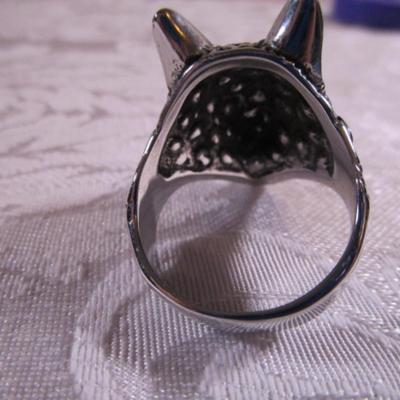 1 Wolf ring, 1 tungsten ring with blue stripe