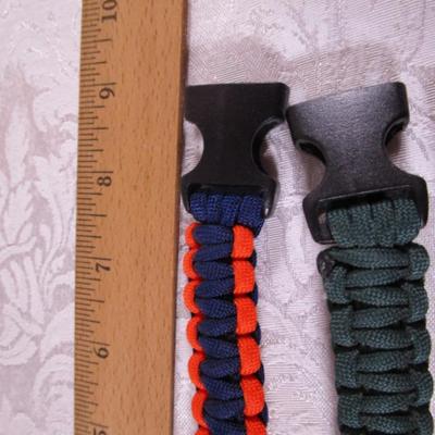 3 paracord survival bracelets