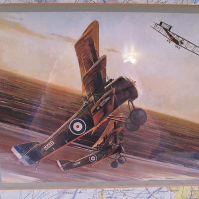3 airplanes flying picture