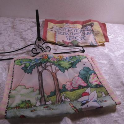 Flag holder, 1 Easter flag, 1 variety flag