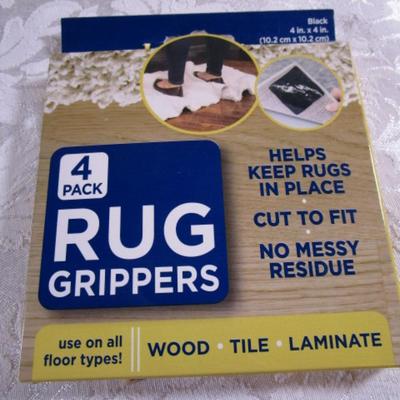 Area rug gripper, 4 corner rug grippers