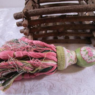 Wood basket, mini rose kit, etc.