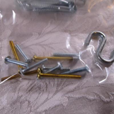 More screws, various sizes