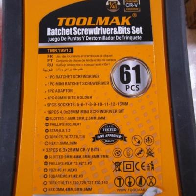 2 ratcheting screw driver socket sets