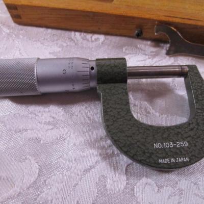 Vintage Mitutoyo outside micrometer