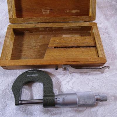 Vintage Mitutoyo outside micrometer