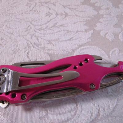 Sale Photo Thumbnail #441: assisted with pink minor lock, blade is 3-1/4"