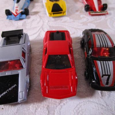 9 Tomica cars