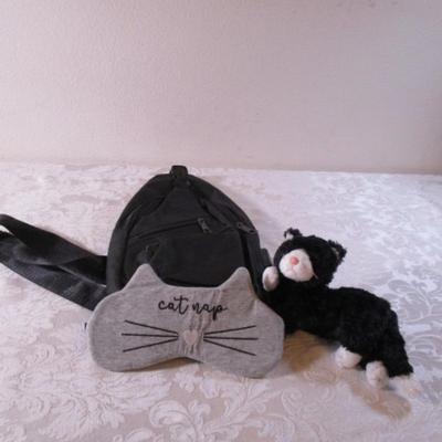 Mini backpack, kitten sleep mask, kitten toy