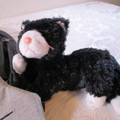Mini backpack, kitten sleep mask, kitten toy