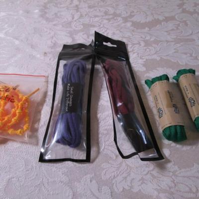 5 pr New shoe laces