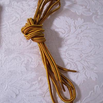 3 pr New shoe laces