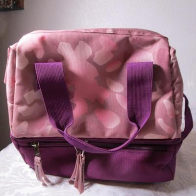 Deluth Trading Co. lunch box
