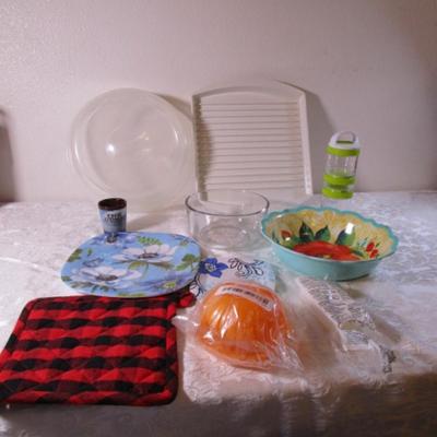 Kitchen dishes