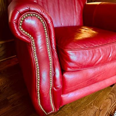 RED LEATHER RECLINER LaZBoy