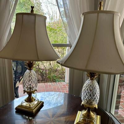 PAIR CRYSTAL HOSPITALITY LAMPS PINEAPPLE