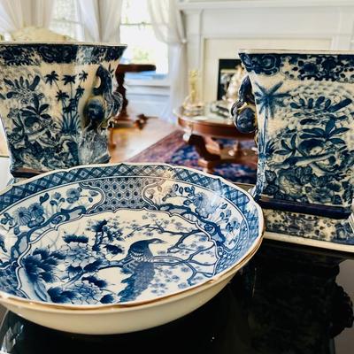 BLUE WHITE DÉCOR LOT