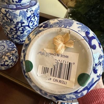 PAIR BLUE WHITE GINGER JARS