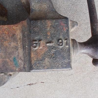 Antique Bull dog Prentiss Vise Co., New York No 51-bench vise