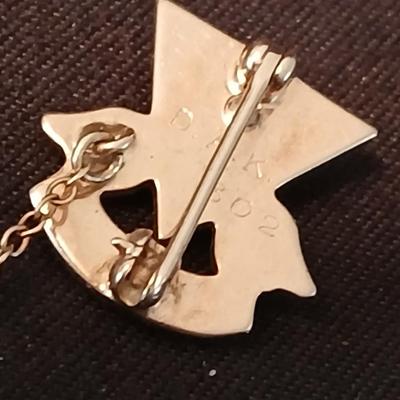 Small award pins - 10k elk - D.A.K. - 4-H award - alumni and more