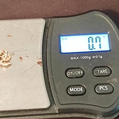 Small award pins - 10k elk - D.A.K. - 4-H award - alumni and more