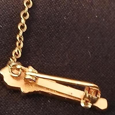 Small award pins - 10k elk - D.A.K. - 4-H award - alumni and more