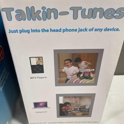 Elmo & Talk’ Tunes elf