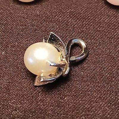 14k marked earrings with pearl like pendant and pearl like pendant on chain