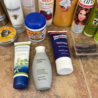 A LARGE ASSORTMENT OF PERSONAL CARE ITEMS
