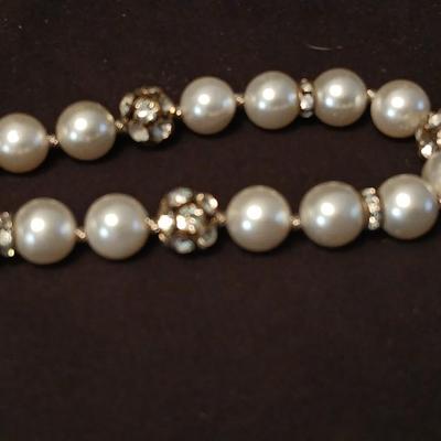 Sewing machine charm brooch, with clip on earrings