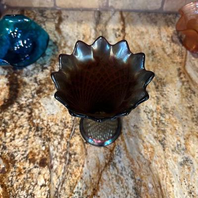 VINTAGE BLUE BOWL AND 2 PIECES OF CARNIVAL GLASS