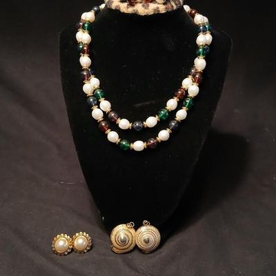 Costume Jewelry - gold plated shells - Napier
