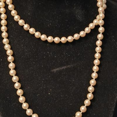 DR 14K Italy Marked chain necklace with pendant and a long pearl like necklace
