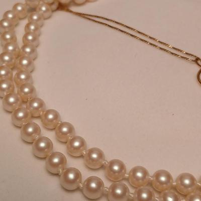 DR 14K Italy Marked chain necklace with pendant and a long pearl like necklace