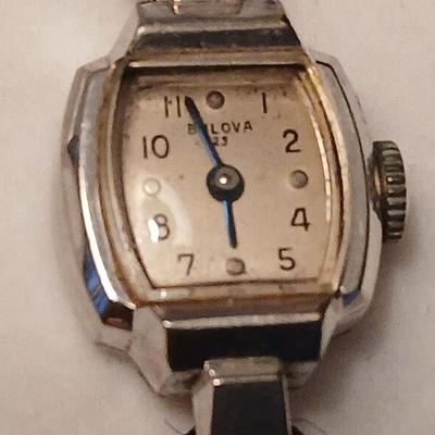 1950s Bulova Swiss 10K rolled Gold Filled Vintage Mechanical Ladies Women’s Watch