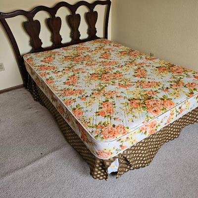 Full size bed - headboard and frame with mattress and boxsprings & bedding