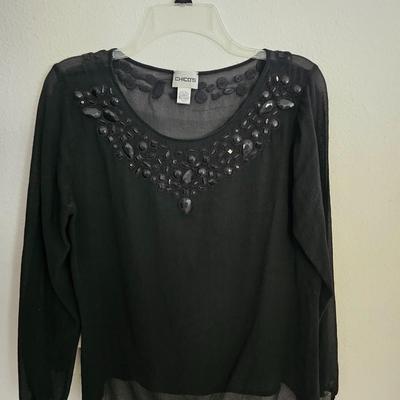 Six Nice Women's shirts size Large