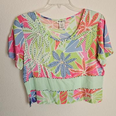 Six Nice Women's shirts size Large
