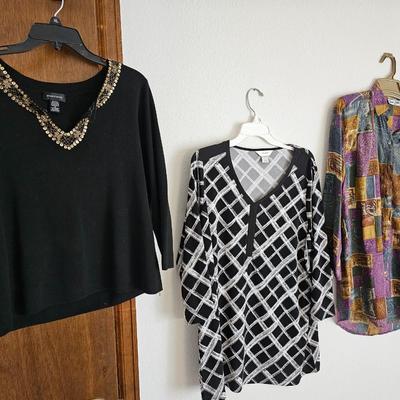 Women's shirts size XL