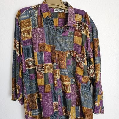 Women's shirts size XL