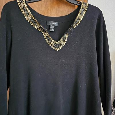 Women's shirts size XL