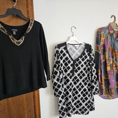 Women's shirts size XL