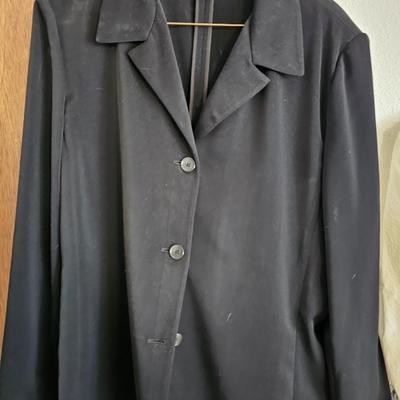 Women's shirts size XL