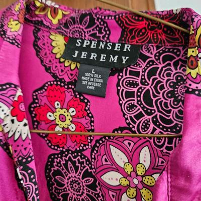 Nine Women's shirts size Large