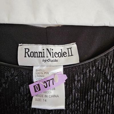 Women's dresses Size 14 - medium Ronni Nicole - MS Claus - Lolette