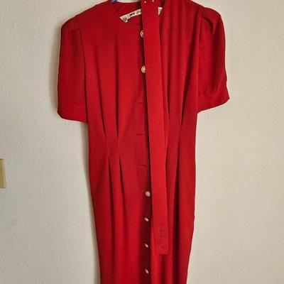 Women's dresses Size 14 - medium Ronni Nicole - MS Claus - Lolette