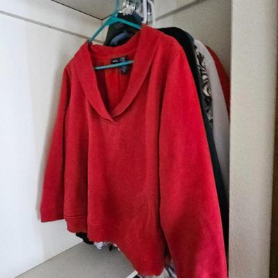 Women's Large & medium casual everyday shirts