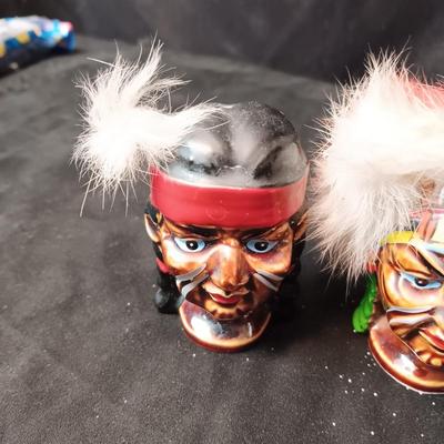 SALT & PEPPER SHAKERS